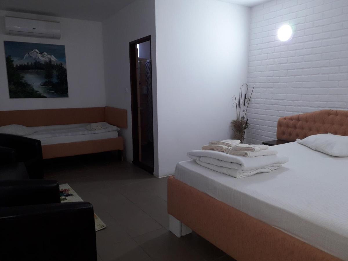 Casa Chitu Pension Murighiol Buitenkant foto